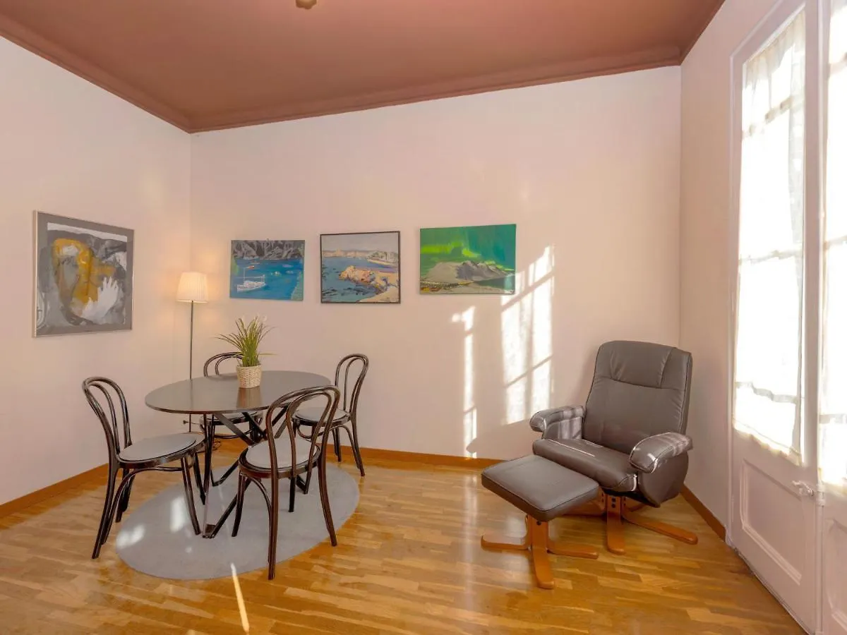 Apartment Eixample Esquerre Arago Rocafort By Interhome Barselona
